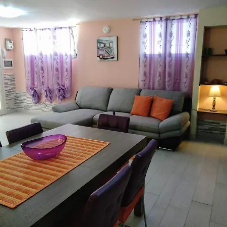 Glicine Holiday home